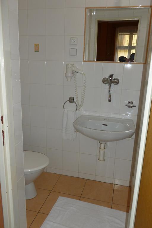 Hotel A Restaurace U Hrncire Kutná Hora Екстериор снимка